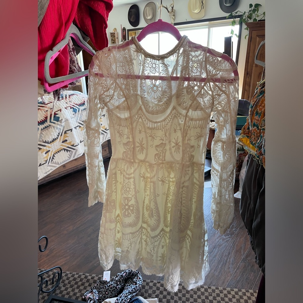 Lace mini dress